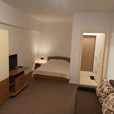 Inner Circle Apartment