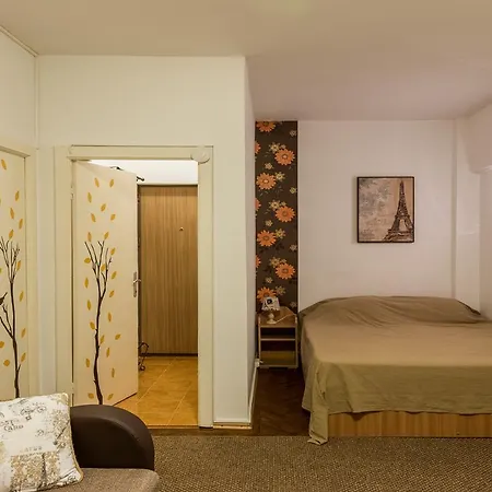 Inner Circle * Бухарест